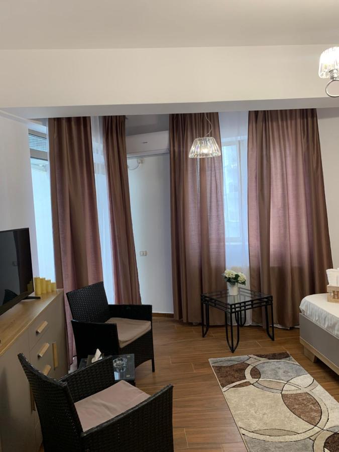 Premier Apartaments By Twin Residence 马马亚 外观 照片
