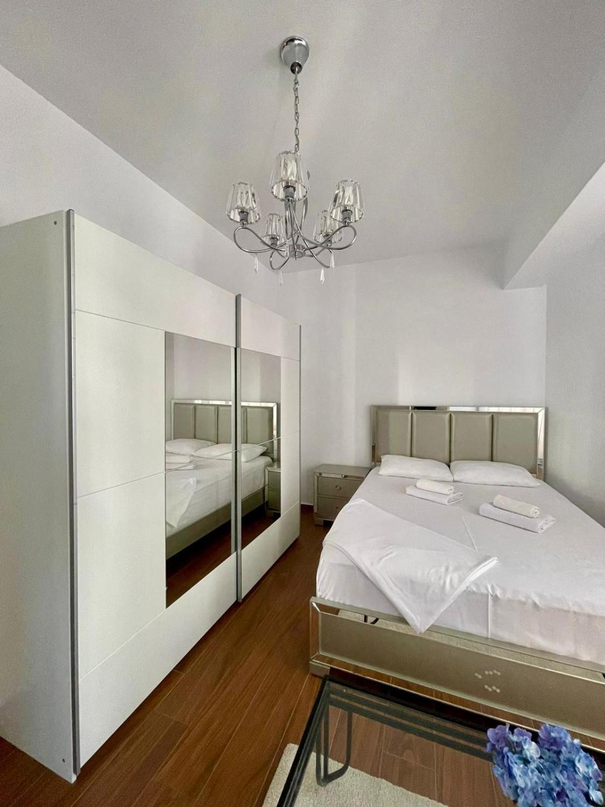 Premier Apartaments By Twin Residence 马马亚 外观 照片